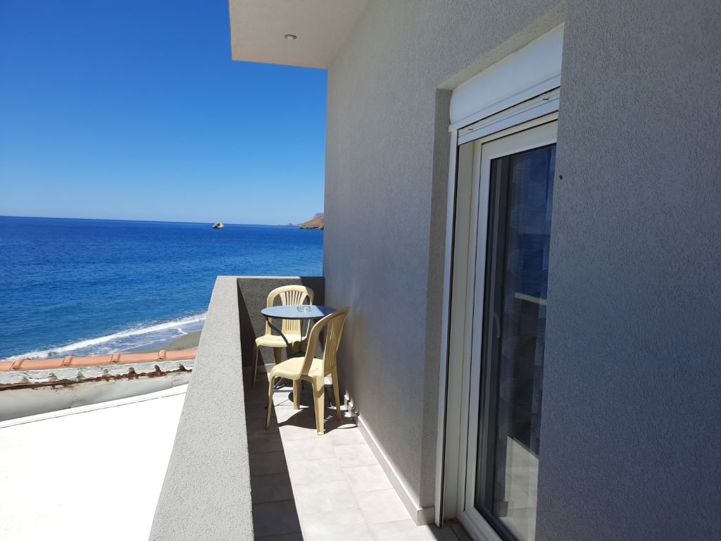 Voula Lentas Ditikos Beach Rooms