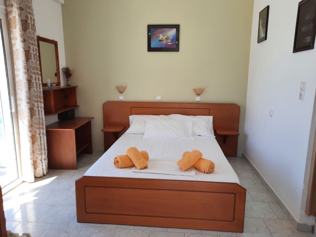 Voula Lentas Ditikos Beach Rooms