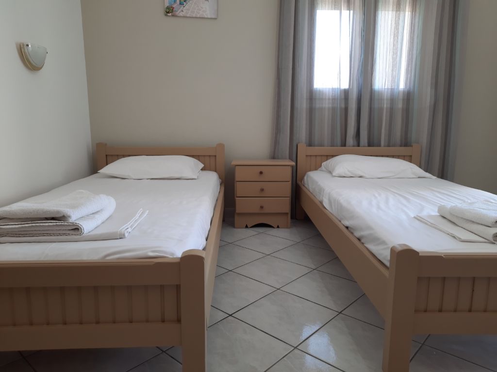 Voula Lentas Ditikos Beach Rooms