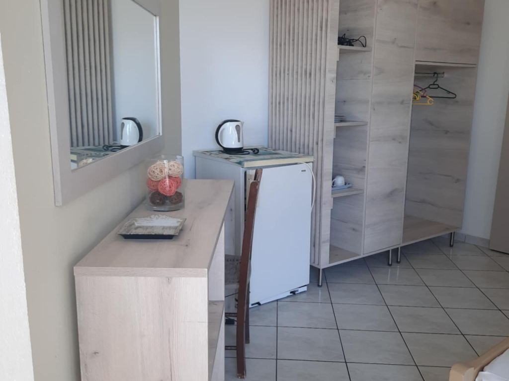 Voula Lentas Ditikos Beach Rooms