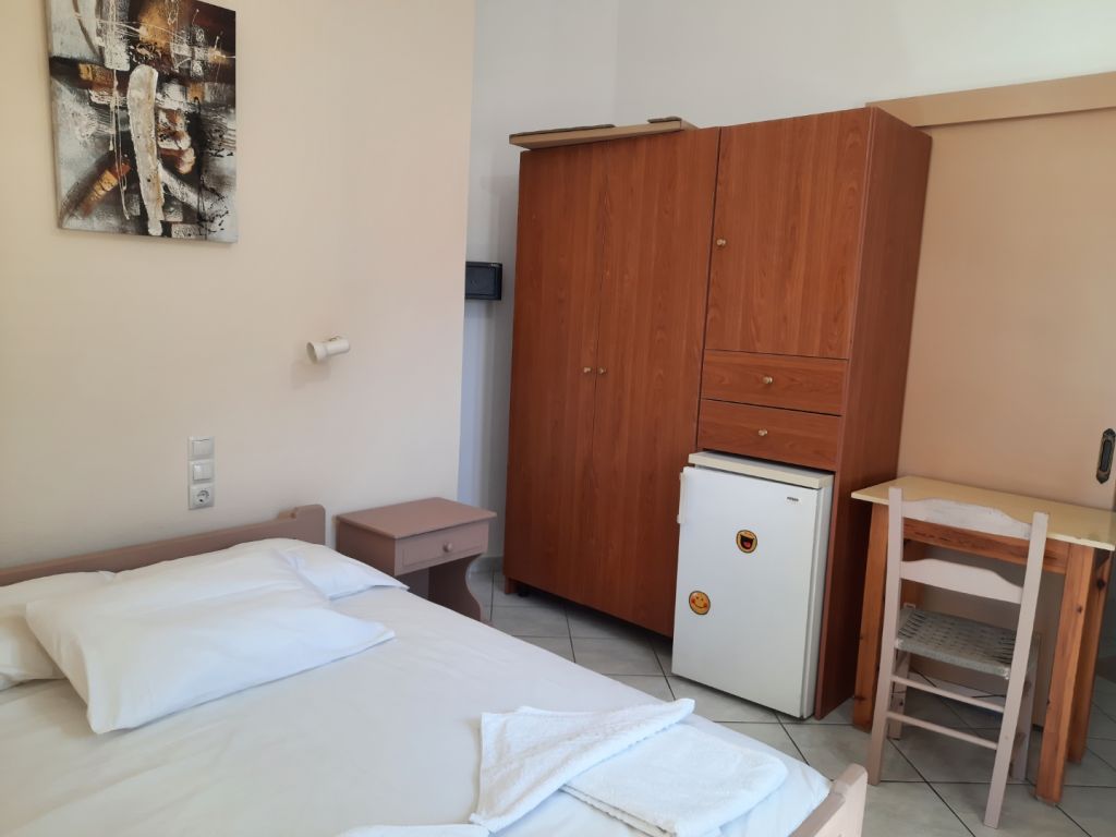 Voula Lentas Ditikos Beach Rooms