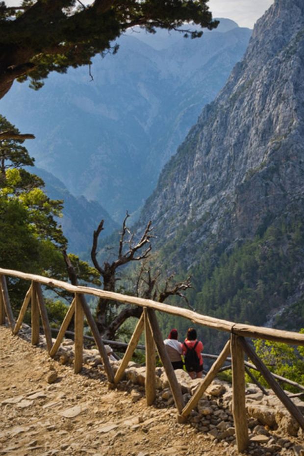 VOULA BEACH RENT ROOMS DITIKOS